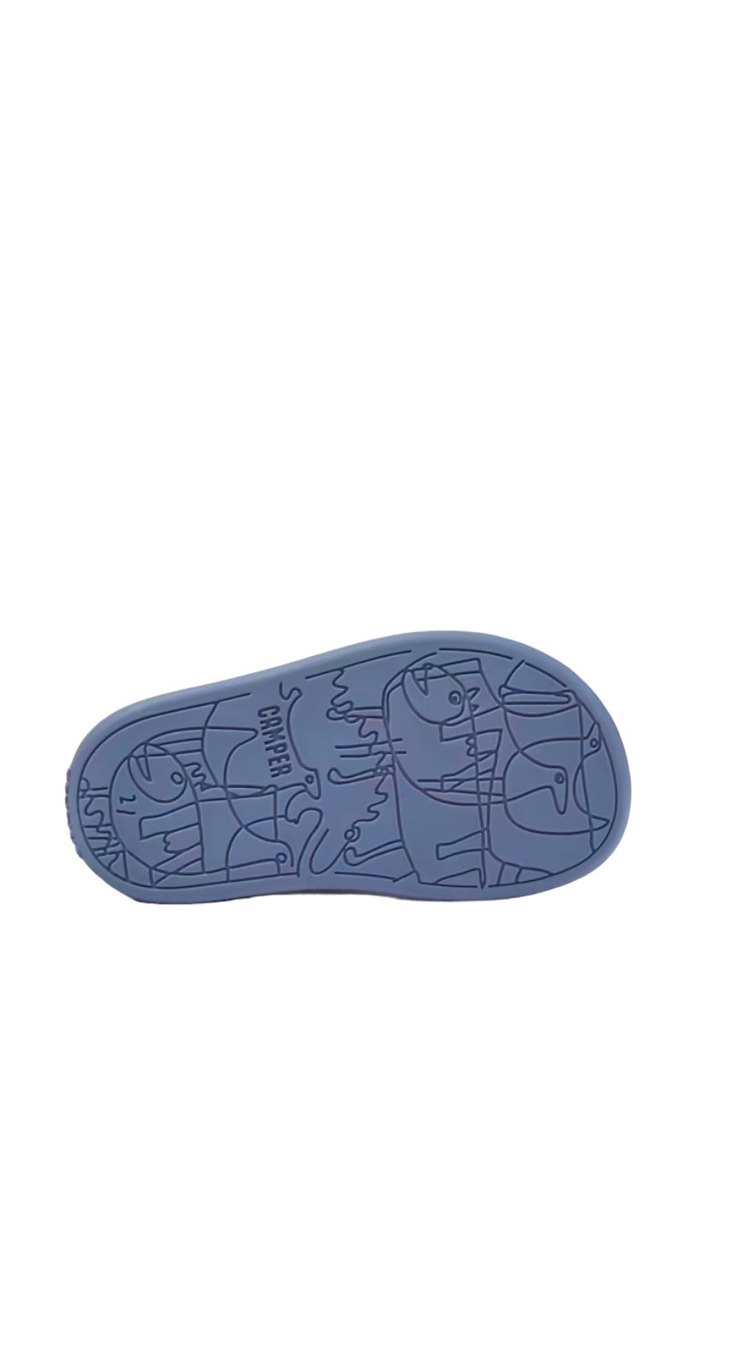 K800362-012 Camper
