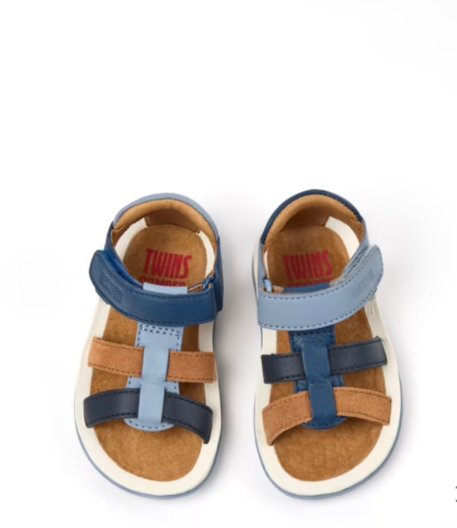 K800628-007 Camper