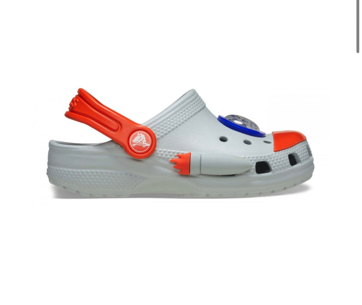 210359 Crocs