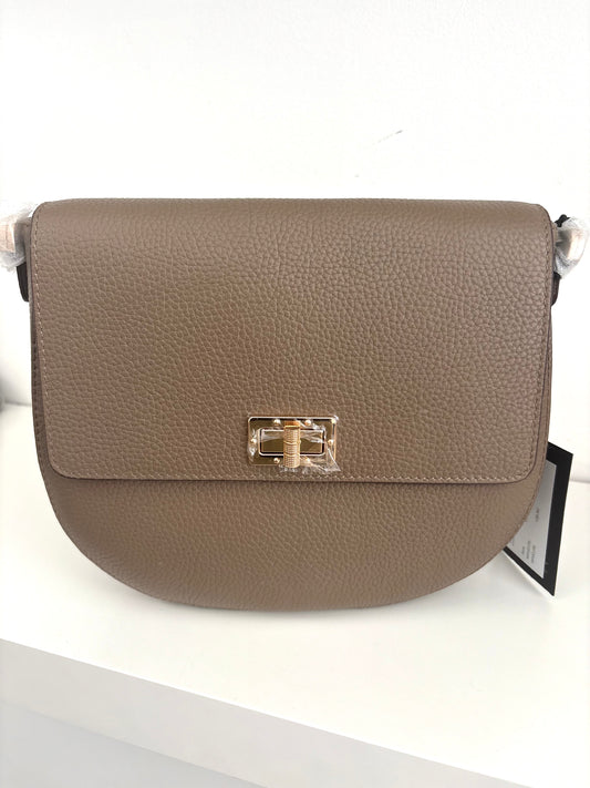 D25KAA Flavie Taupe Geox